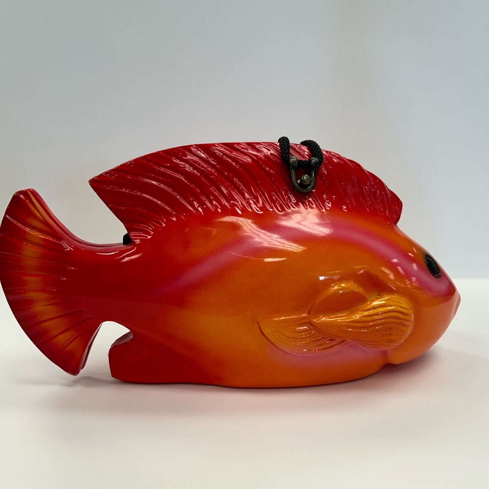 Timmi Woods tropical hand carved acacia wood shoulder bag/clutch lovely preowned